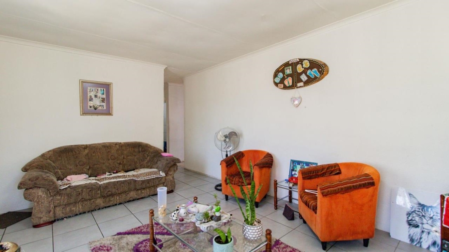 3 Bedroom Property for Sale in Peerless Park North Western Cape